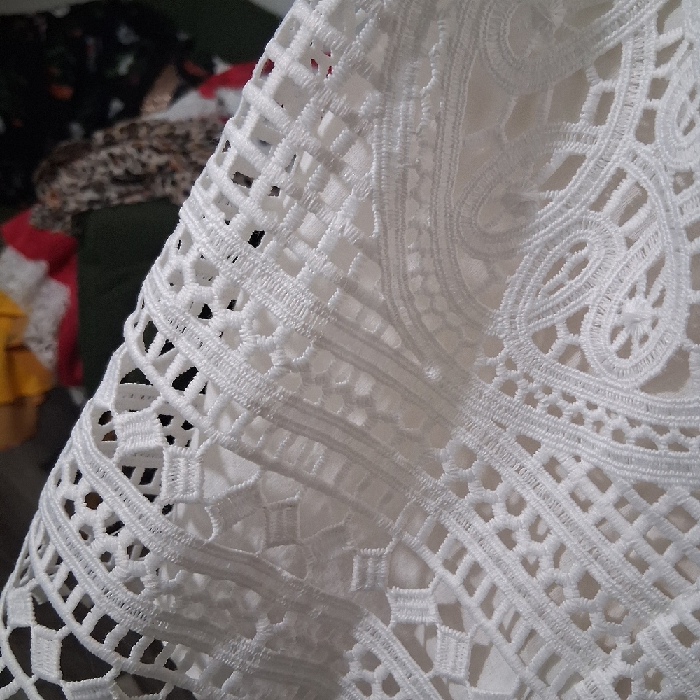 Anthropologie Eri + Ali Ruffled Lace Square Neck Tank Sz L - Picture 2 of 4